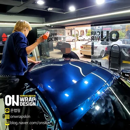 부천랩핑, BMW 4시리즈 전체랩핑, PET 브리티시 그린 카멜레온 색상으로 전체랩핑, 고광택 전체랩핑 시공기. / 부천시 소사구 옥길동