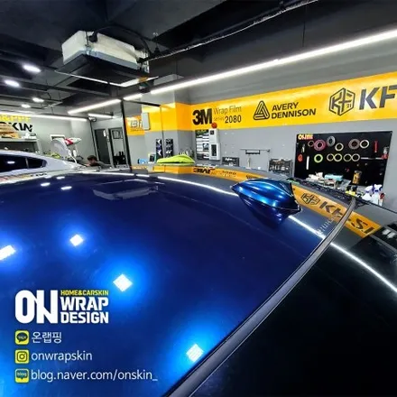 부천랩핑, BMW 4시리즈 전체랩핑, PET 브리티시 그린 카멜레온 색상으로 전체랩핑, 고광택 전체랩핑 시공기. / 부천시 소사구 옥길동