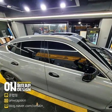 부천랩핑샵, BMW X6 전체랩핑, BMW 랩핑전문/사고차량 퍼티작업,에이버리 락그레이 재시공,완벽하게 변신하기!!! / 부천시 소사구 옥길동