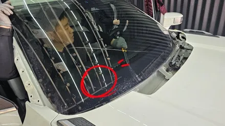 아산 자동차 유리 교체 돌 빵 파손으로 인한 교환 쌍용 토레스 전면 유리 교환 / 충남 아산
