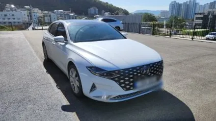 천안 블랙박스 아이나비  QXD8000 +보조배터리 설치까지 한 번에~ / 충남 아산