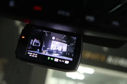 천안블랙박스 만도GF200 제네시스 스포츠에 장착하기 2K해상도 / 충남 아산