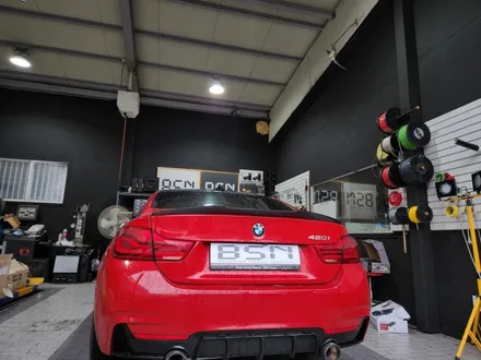 대구 오디쎄이 BMW 카오디오 F32 420i 카오디오 탈거