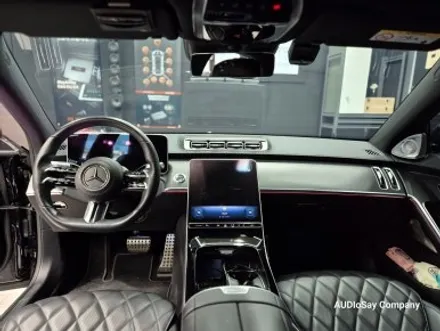[대구 오디쎄이] 벤츠 카오디오 W223 S 클래스 S400d 숏바디 액티브 엠비언트, 루프 부메스터, 데고 마스터 스피커