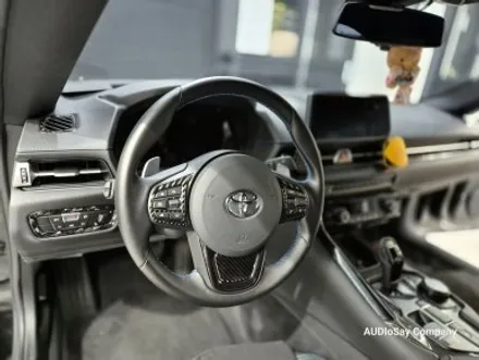 [대구 오디쎄이] 도요타 수프라 GR 커스텀 핸들 튜닝과 크리스탈 기어봉 3종 세트 시공 Toyota GR Supra