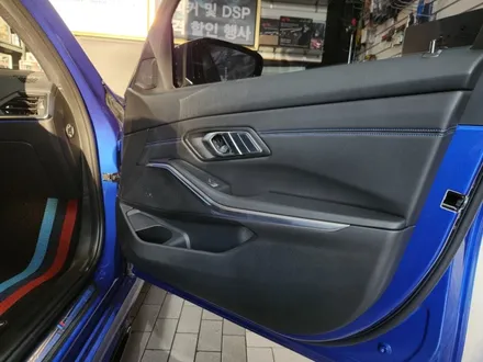 대구 오디쎄이 카오디오 BMW G20 320i 무스웨이 D8, AVI BM100 4D