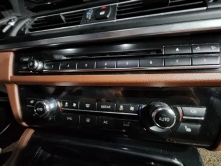 대구 오디쎄이 BMW 숏 타입 크리스탈 기어봉 풀 크리스탈 F10 520D 카오디오