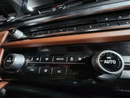 대구 오디쎄이 BMW 숏 타입 크리스탈 기어봉 풀 크리스탈 F10 520D 카오디오