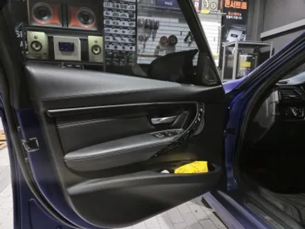 대구 카오디오 BMW F80 M3cs AVI 스피커 풀세트 설치
