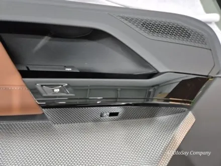 대구 BMW G70 7시리즈 740d 회오리 풀커버 엠비언트 시공