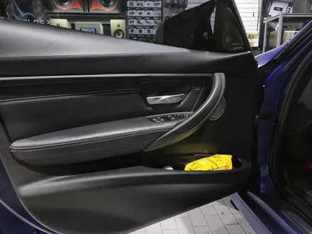 대구 카오디오 BMW F80 M3cs AVI 스피커 풀세트 설치