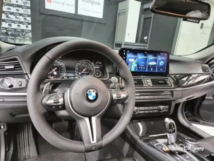 [대구 오디쎄이] BMW 안드로이드 올인원 12.3인치 무스로이드 M 핸들 패키지 코딩 F10 520D