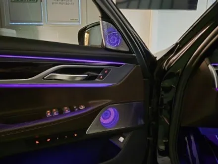 BMW G12 740Ld 회오리 풀 커버 앰비언트 시공과 스피커 튜닝으로 프리미엄 감성 차량 만들기