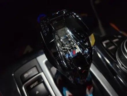 대구 오디쎄이 BMW 숏 타입 크리스탈 기어봉 풀 크리스탈 F10 520D 카오디오