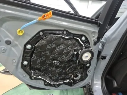 BMW G60 520i 스피커 튜닝 회오리 풀 커버 엠비언트, 컵홀더 엠비언트, 도어 포켓 엠비언트, 크리스탈 기어봉 세트 대구 카오디오
