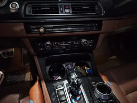 대구 오디쎄이 BMW 숏 타입 크리스탈 기어봉 풀 크리스탈 F10 520D 카오디오