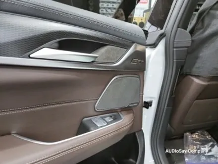 [대구 오디쎄이]BMW G32 6GT 회오리 풀커버 AVI BM100 4D 스피커 크리스탈 기어봉