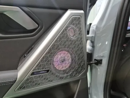BMW G60 520i 스피커 튜닝 회오리 풀 커버 엠비언트, 컵홀더 엠비언트, 도어 포켓 엠비언트, 크리스탈 기어봉 세트 대구 카오디오