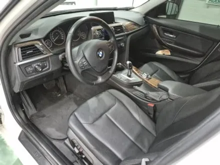 BMW 안드로이드 올인원과 M 핸들 튜닝 시공  F30 320d 3시리즈