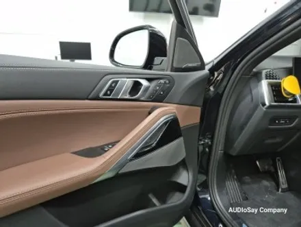 BMW G06 X6 회오리 풀커버 엠비언트와 방음 보강으로 완성된 깊은 실내 감성. 대구 카오디오 오디쎄이 컴퍼니