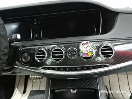 벤츠 W222 S63 AMG 전기형, 왜 모두가 송풍구 엠비언트를 찾을까?