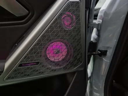 BMW G60 520i 스피커 튜닝 회오리 풀 커버 엠비언트, 컵홀더 엠비언트, 도어 포켓 엠비언트, 크리스탈 기어봉 세트 대구 카오디오