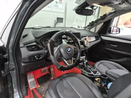 BMW 2시리즈 F45 액티브 투어러 M 핸들 시공과 크루즈 컨트롤 기능 활성화 및 편의 사항 풀 코딩