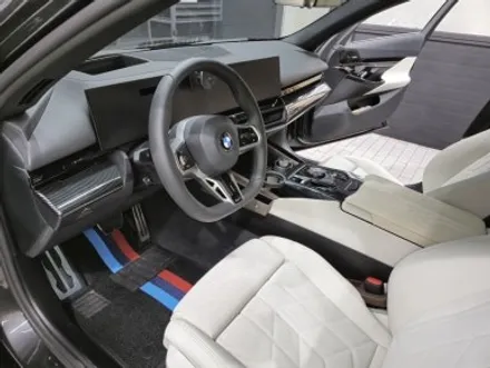 [대구 오디쎄이] BMW G60 523D 회오리 풀 커버 앰비언트 스피커 카오디오