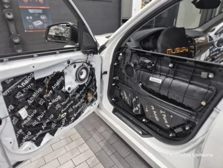 [대구 오디쎄이] BMW 카오디오 F20 118d 음질 향상을 위한 고음 스피커 트위터 생성과 DEGO Master 스피커 튜닝