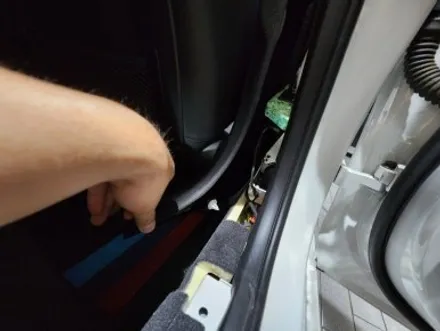 대구 오디쎄이 블랙박스 보조배터리 BMW G20 320i 아이나비 QXD8000 에코파워팩 S8 카오디오
