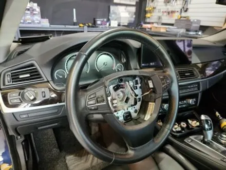 대구 오디쎄이 카오디오 BMW M 핸들 코딩 F10 520D