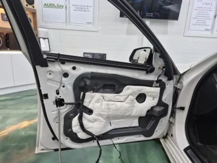 BMW 카오디오 스피커 튜닝 안드로이드 올인원 듀얼 스크린을 재미있게 즐기기 F10 520d 528i