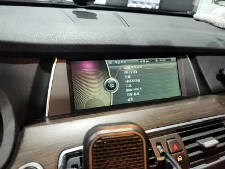 대구 BMW 안드로이드 올인원 M핸들 세트 시공 F07 5GT