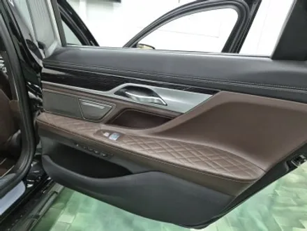 BMW G12 740Ld 회오리 풀 커버 앰비언트 시공과 스피커 튜닝으로 프리미엄 감성 차량 만들기
