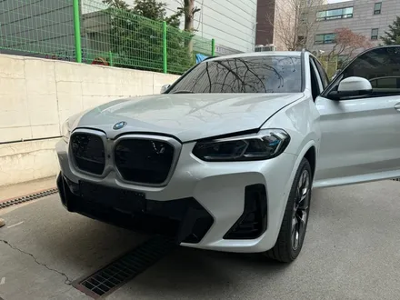 잠실 랩핑 BMW iX3 부분 랩핑, 전기차 느낌 확 살리기 / 서초, 강남, 양재