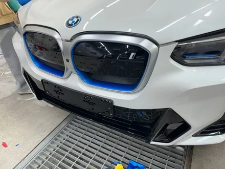 잠실 랩핑 BMW iX3 부분 랩핑, 전기차 느낌 확 살리기 / 서초, 강남, 양재