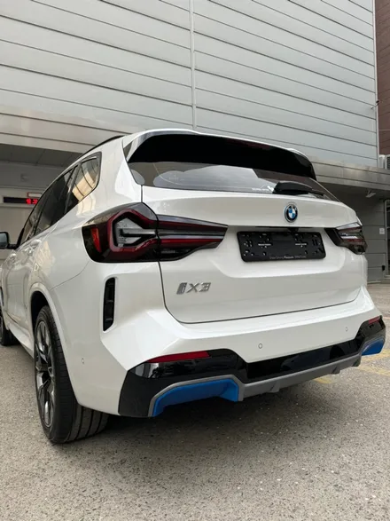 잠실 랩핑 BMW iX3 부분 랩핑, 전기차 느낌 확 살리기 / 서초, 강남, 양재