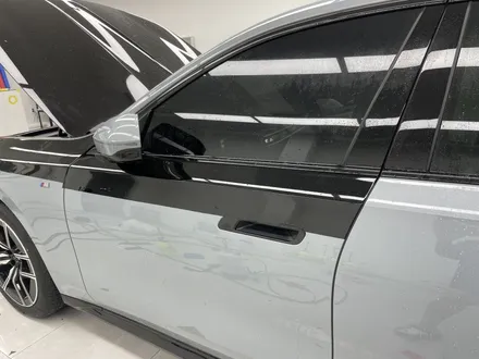 BMW i7 듀오톤 랩핑, 투톤 랩핑 컬러 PPF로 옵션을 만듭니다. 서초 아워링스 / 서초, 강남, 양재