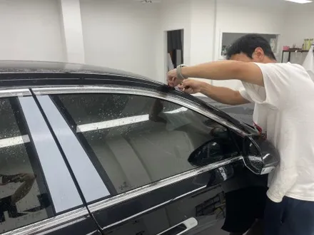 BMW i7 전체 PPF하고 투톤 랩핑으로 덮기 용산 PPF도 아워링스로 가면 어마어마한게 기다림 / 서초, 강남, 양재