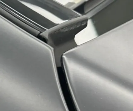 강남 랩핑 C클래스 사틴블랙 도색같은 마감? 초근접 확대샷 첨부 / 서초, 강남, 양재