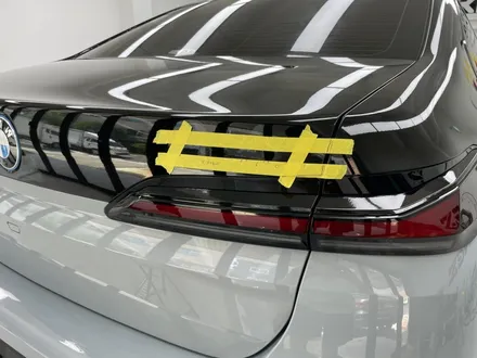 BMW i7 듀오톤 랩핑, 투톤 랩핑 컬러 PPF로 옵션을 만듭니다. 서초 아워링스 / 서초, 강남, 양재