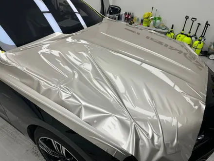 강남 랩핑 BMW i7 듀오톤 랩핑 위아래 둘 다 라인 칼 / 서초, 강남, 양재