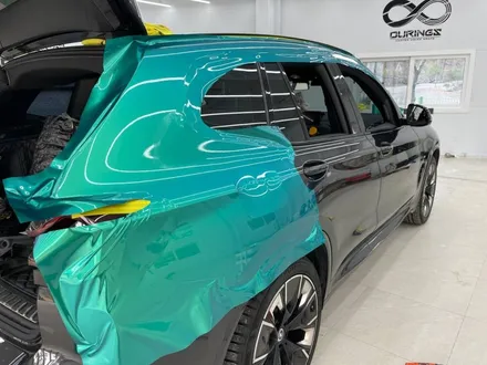 수원 랩핑 BMW ix3 아일오브맨그린 컬러 입히기 상당히 매력 있음. 마감샷 첨부했어요. / 서초, 강남, 양재
