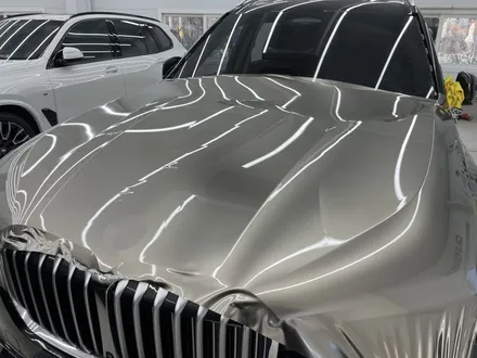 하남 랩핑 BMW X7 40d 블랙 사파이어 메탈릭 위에 투톤 랩핑 오토벨벳 건메탈 골드 / 서초, 강남, 양재