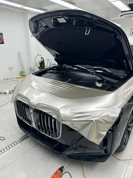 강남 랩핑 BMW i7 듀오톤 랩핑 위아래 둘 다 라인 칼 / 서초, 강남, 양재