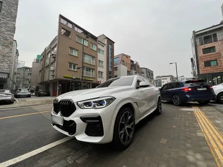 BMW X6 30d 알파인 화이트, 하버캠프의 세라믹본드로 틴팅 후의 모습은? with 틴팅은 당연 비금속 비반사죠. / 고양 덕양구 원흥동