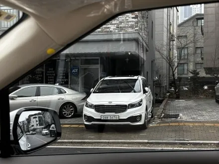 [기아 카니발 1.6 하이브리드 시그니처 스노우 화이트 펄] 비반사 틴팅 정점 하버캠프 세라믹본드 농도 중 프라이버시 짙게 / 고양 덕양구 원흥동