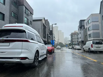 MPV 끝판왕 기아 카니발 하이리무진 스노우 화이트 펄, 프라이버시 뛰어난 전체 하버캠프 세라믹 본드로! (삼송 틴팅) / 고양 덕양구 원흥동