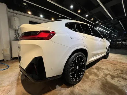 악동 SUV BMW X4 M40i 알파인 화이트, 짙은 하버캠프 세라믹 본드 20% & 5%로 포스 작렬! (의정부 틴팅) / 고양 덕양구 원흥동