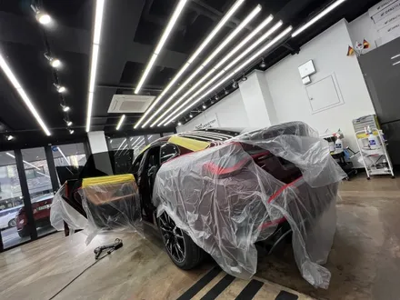 레이저 라이트 달린 BMW i4 M50 Pro 그란 쿠페 아벤츄린 레드, 하버캠프 세라믹 본드로 더욱 포스 있게 틴팅! (의정부 썬팅) / 고양 덕양구 원흥동